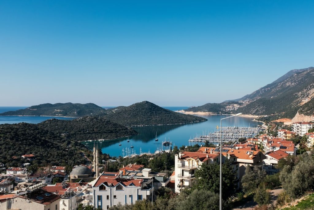 Antalya Kaş’ta Şehir İçi Ulaşım Nasıl? – Otobüs, Taksi, Minibüs Bilgileri