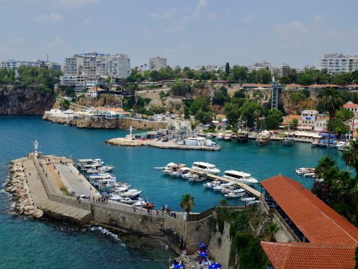 Antalya-Merkez-Gezilecek-Yerler-–-En-Guzel-Dogal-ve-Tarihi-Noktalar-scaled Gezi Biletim | Sınırsız Keşifler, Sınırsız Heyecan!
