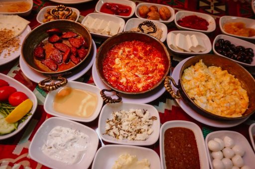 Aydin-Soke-Meshur-Yoresel-Yemekler-ve-En-Iyi-Restoranlar-scaled Gezi Biletim | Sınırsız Keşifler, Sınırsız Heyecan!