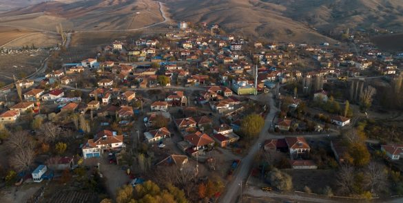 Balikesir-Balyada-Sehir-Ici-Ulasim-Nasil-–-Otobus-Taksi-Minibus-Bilgileri-585x295 Gezi Biletim | Sınırsız Keşifler, Sınırsız Heyecan!